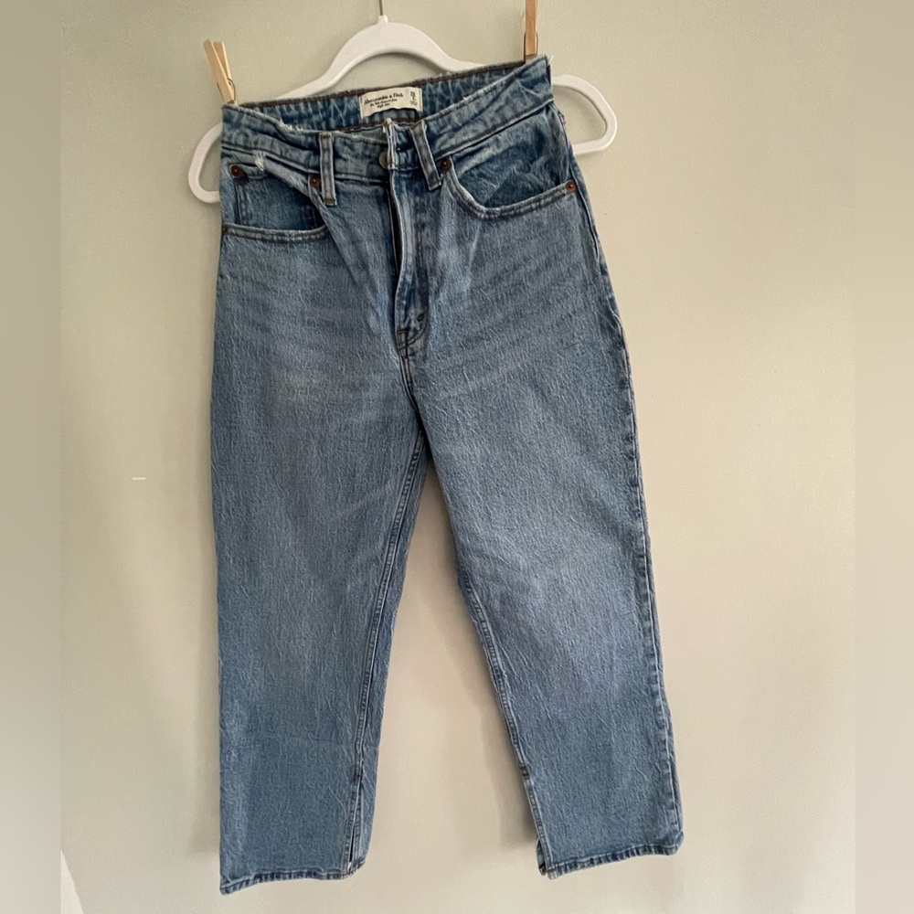 A+F 26 SHORT  90’s Relaxed Denim Jean
